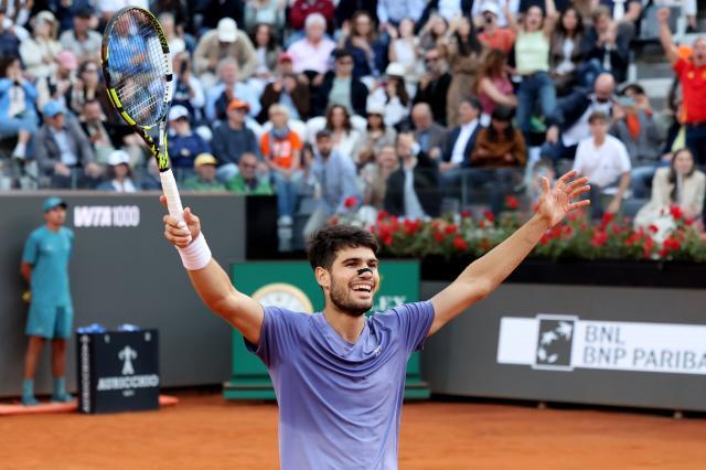 足球直播在线观看免费观看-张奔斗：拒绝过山车，阿卡为何突然不“浪”了？